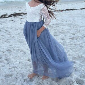Girls Flowy Dress - 10-12 - Flower girl, pictures, bridesmaid